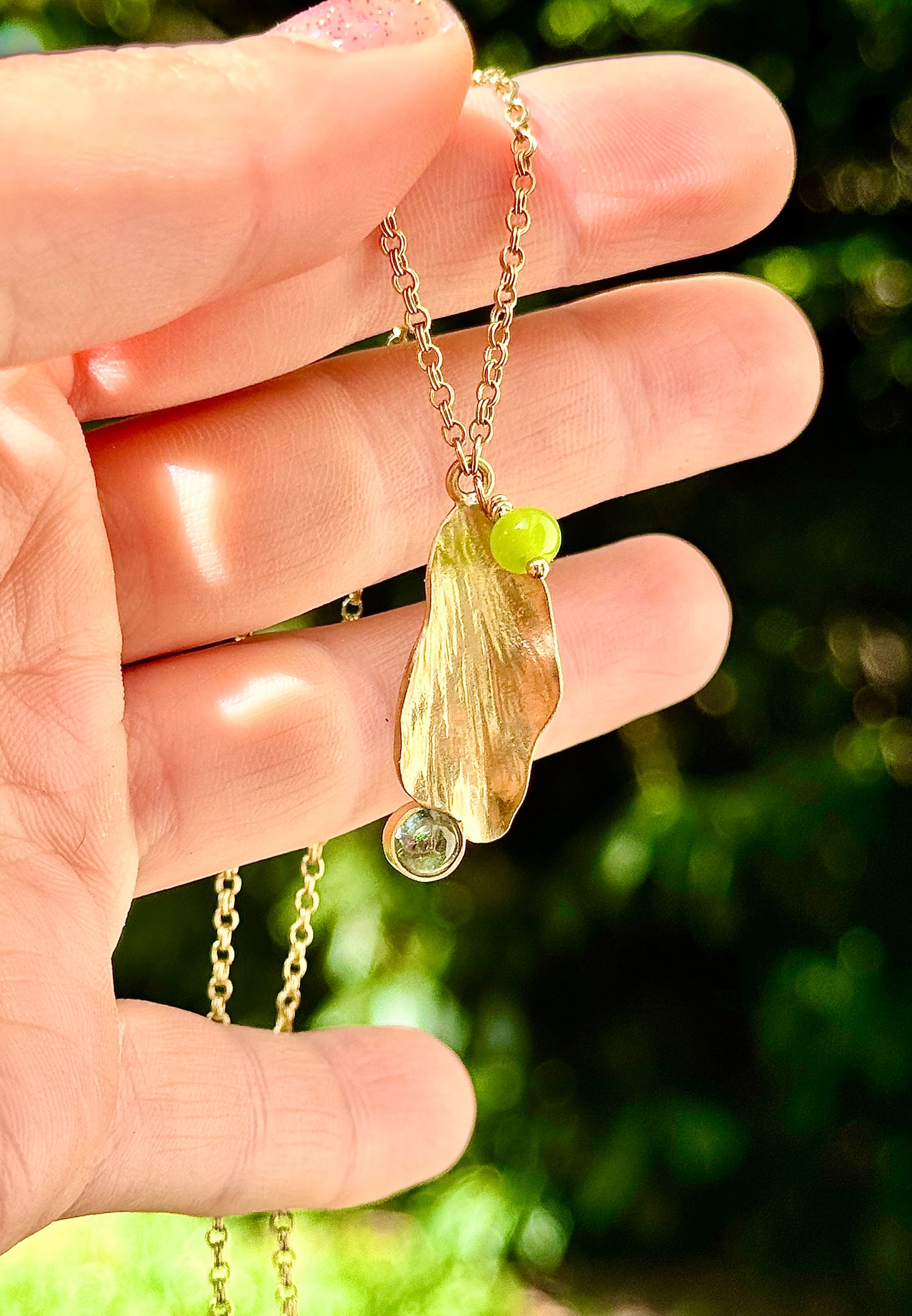 Collier Au bords d’un lac - plaqué or et aigue-marine