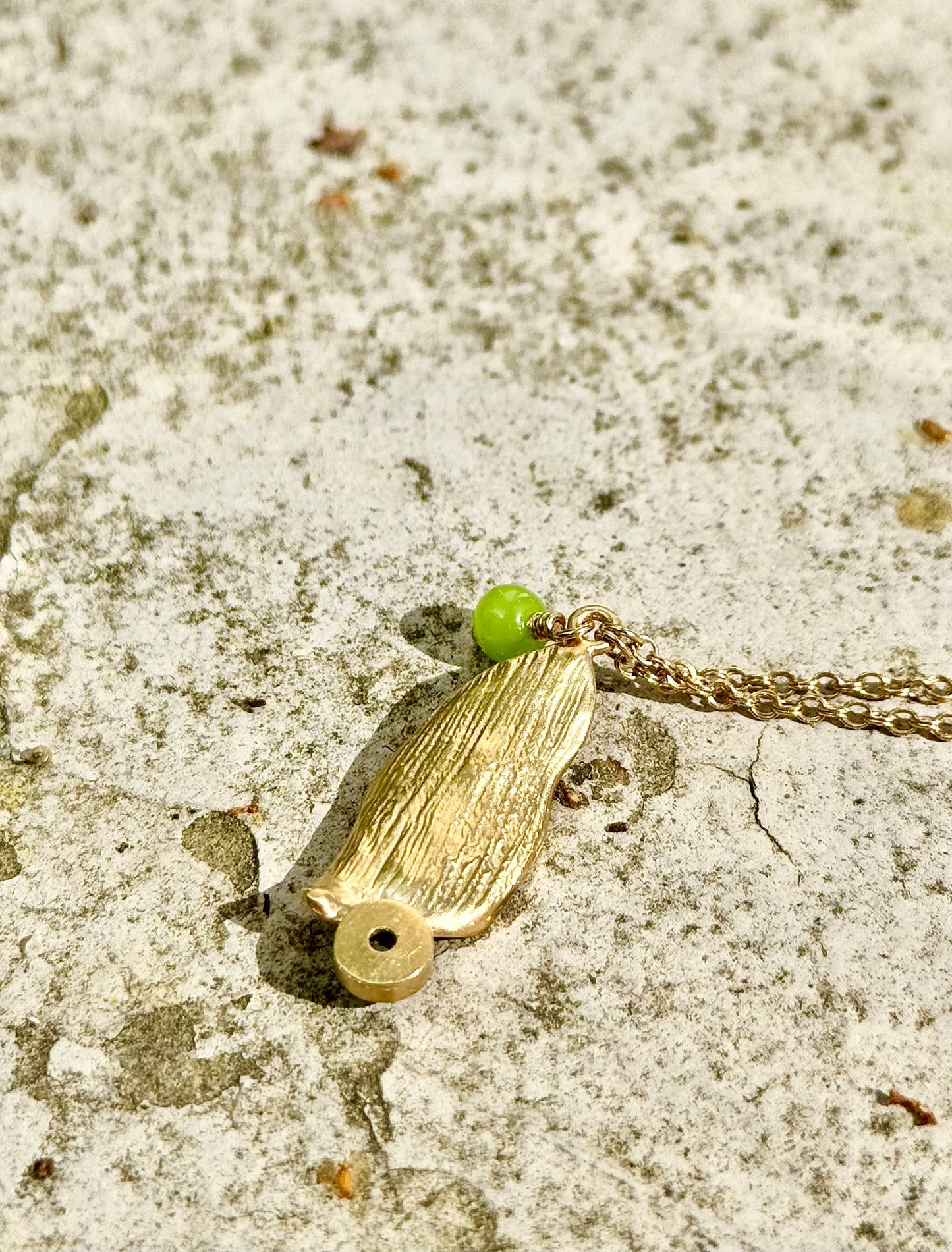 Collier Au bords d’un lac - plaqué or et aigue-marine
