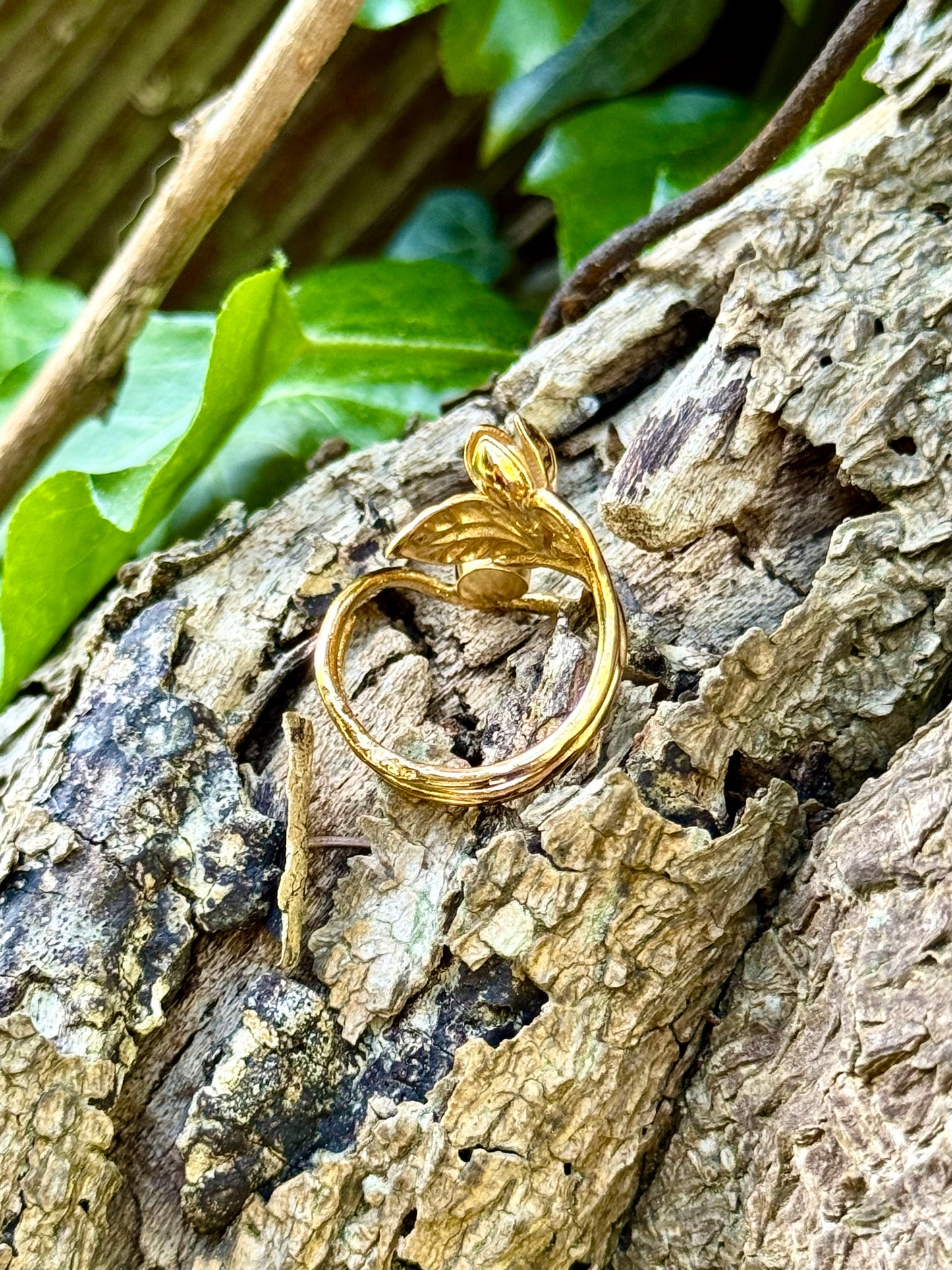 Bague Crocus Sauvage - plaqué or et améthyste