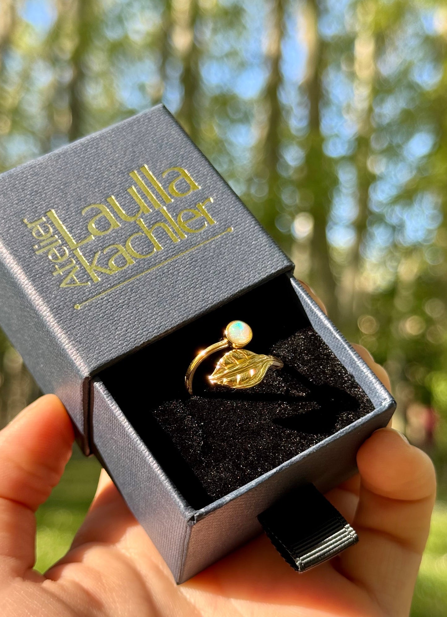 Bague Feuille Naissante - plaqué or et opale